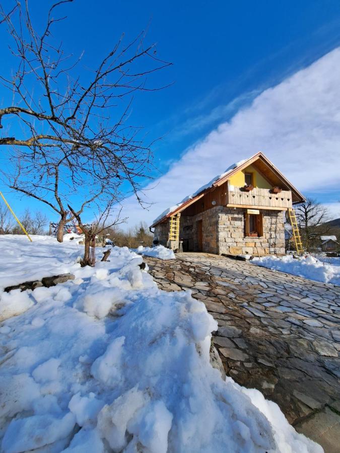 Guest House Emanuela 슬루니 외부 사진