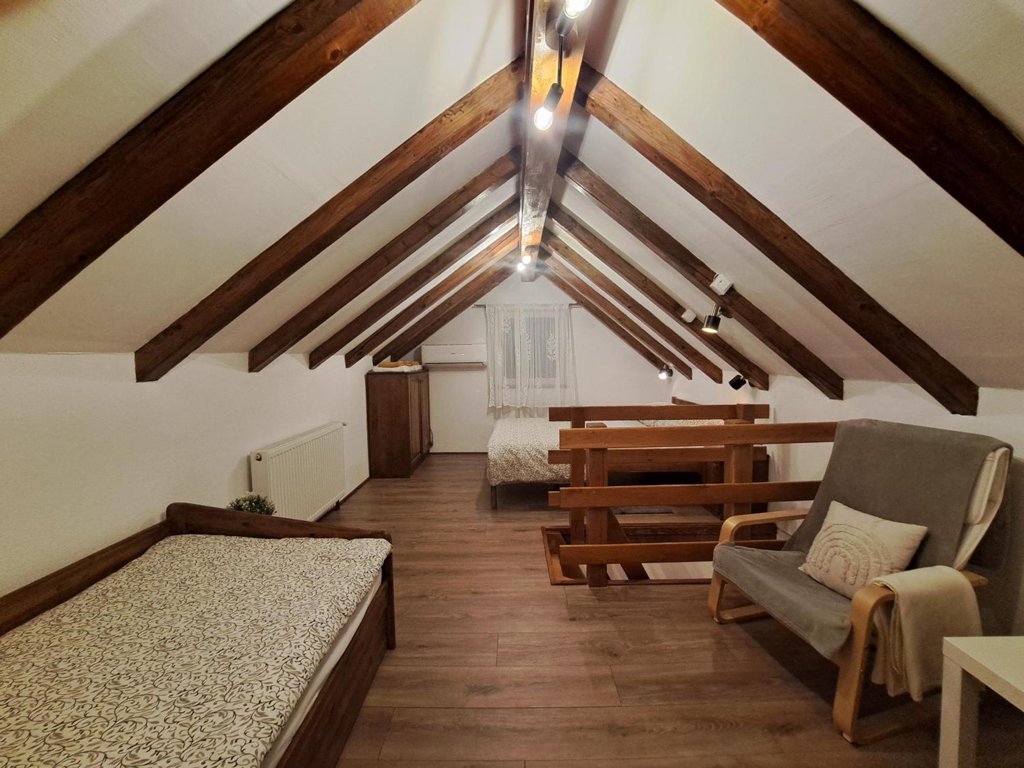 Guest House Emanuela 슬루니 외부 사진