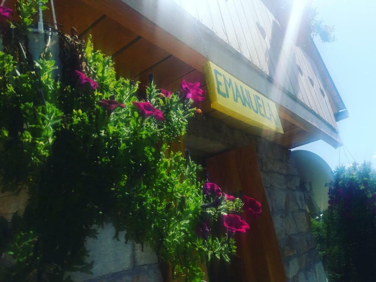 Guest House Emanuela 슬루니 외부 사진